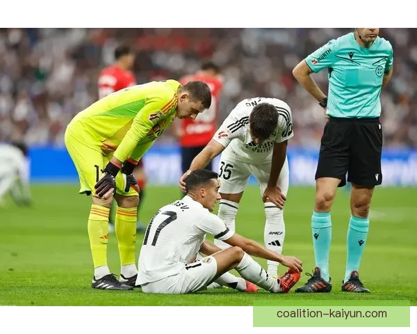 卡瓦哈尔续约皇马展现忠诚承诺，球队竞争力提升值得关注