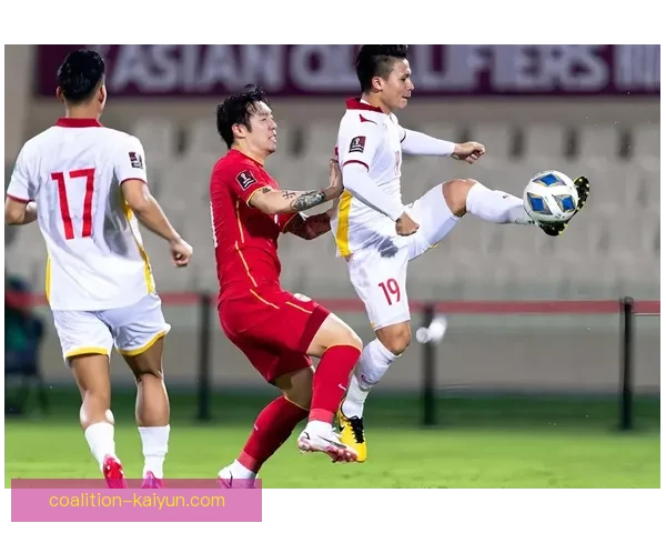 亚洲杯东亚对决将揭示球队状态与表现走势
