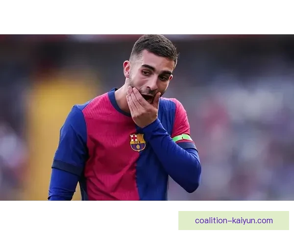 利桑德罗·马丁内斯在英超表现稳健，助力球队争夺积分榜佳位